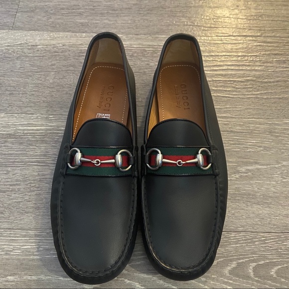 SOLD NEW Gucci leather driver with web - Picture 4 of 9